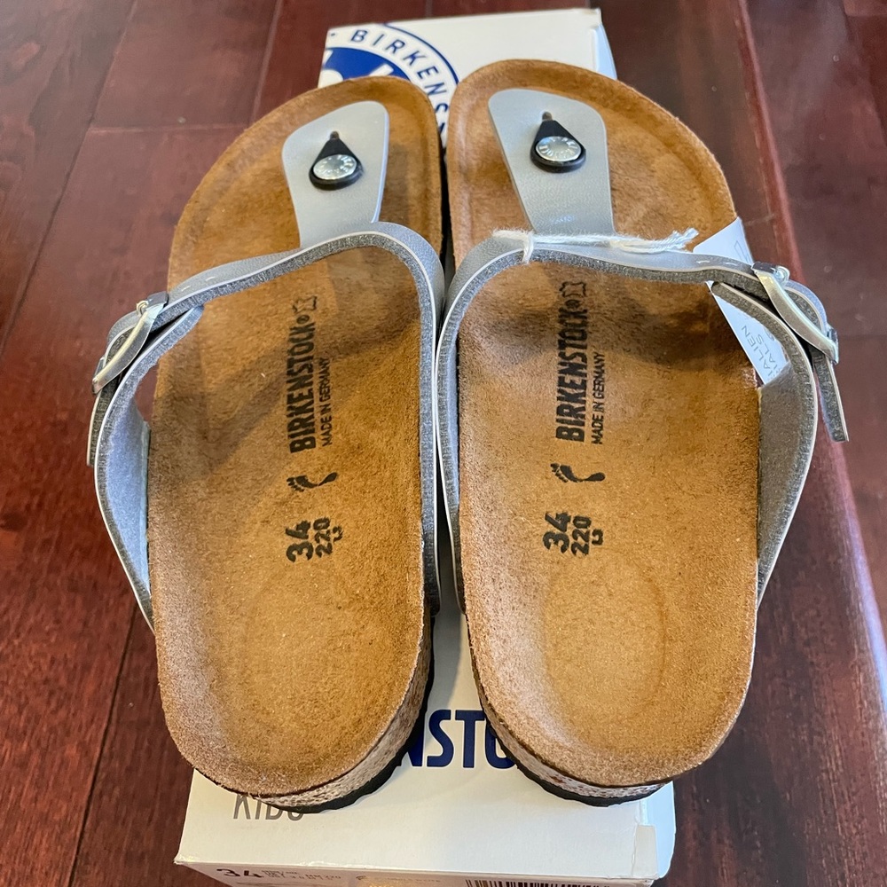 Brand new birkin sandals. Fit like a woman size 4